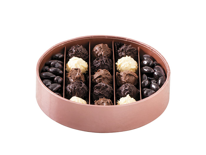 Divan Trüf Çikolata ve Draje Çikolata Kutusu Bloom and Fresh